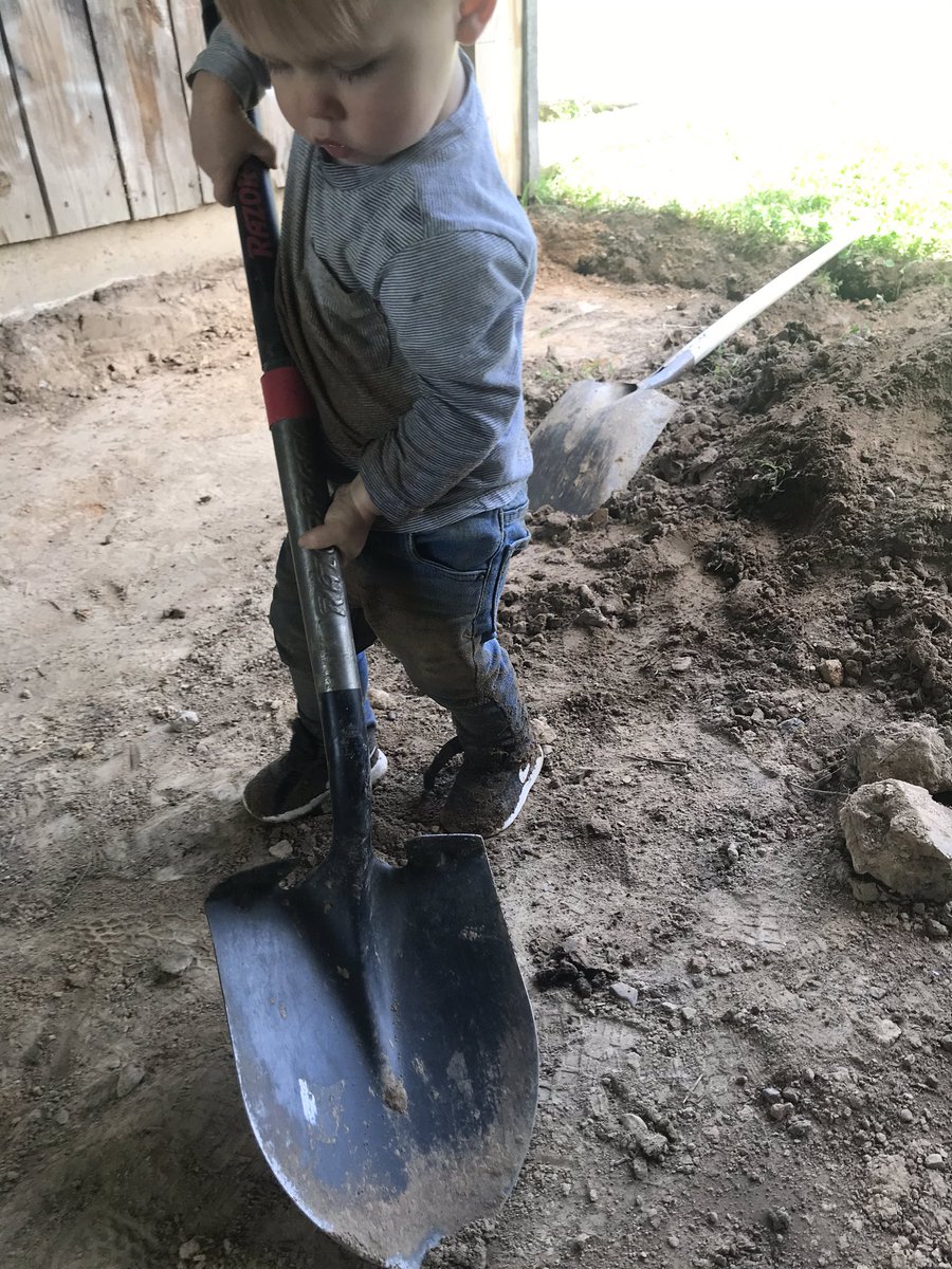 CoachAppleget's tweet photo. He’s got some work ethic... I’ll give him that. https://t.co/g8WEH5Y7Wc