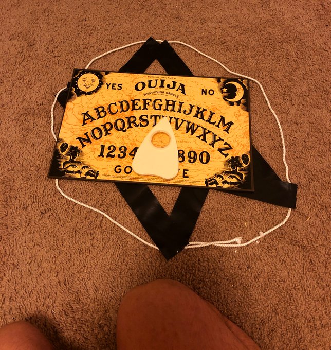 ~Me right now trying to conjure the unemployment office~ https://t.co/lKlAqqzsF2