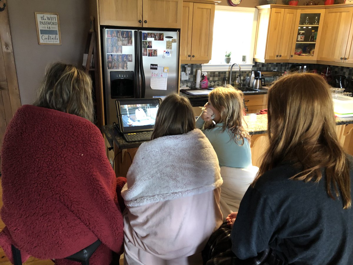 LathamOlmc's tweet photo. Beautiful virtual mass today. My heart was full with my girls as we attended the mass together #stayhomestaysafe.  @alcdsb_olmc @alcdsb https://t.co/kyuVJajDiz