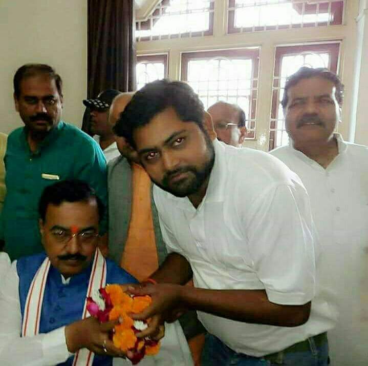 VIPINBHAI_'s tweet photo. उत्तर प्रदेश के यशस्वी उप मुख्यमंत्री मा.केशव प्रसाद मौर्य जी को जन्मदिन की बहुत बहुत बधाई एवं अनंन्त शुभकामनाएं | 🙏💐🎂
@kpmaurya1 #राष्ट्रवादिराठौर #TMSSS https://t.co/eoewHgnsGb