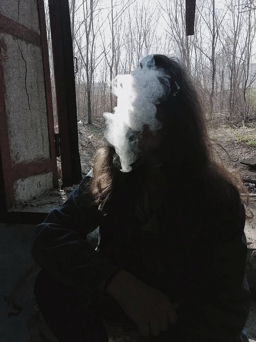 SowHAt_1m's tweet photo. Официально лучший фотограф и соулмейт 🥺💋 @Your_dark_Soul_ https://t.co/dUyckAPCkF