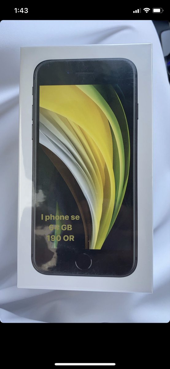 Am_st0re's tweet photo. iPhone SE available now https://t.co/bSm8xxtvYE