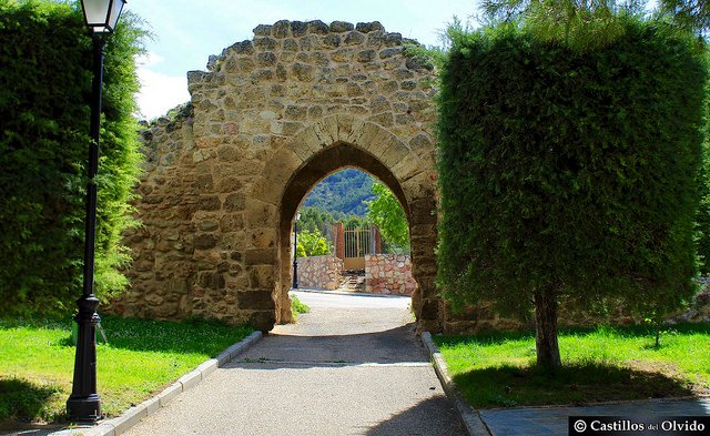 LaraPerez_14's tweet photo. @Nachodm10 Almonacid de Zorita (Guadalajara). A 96 km de Madrid, perfecto para una escapada de fin de semana. 760 habitantes. https://t.co/UyNfme5m02
