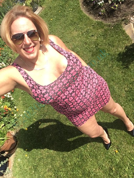 Ready for a lovely sunny day https://t.co/aEyzuhCoi4 #summertime #summerdress #stiletto #sunglasses #superdry<a href="/tag/sunglasses"class="tags"><span>#sunglasses</span></a><a href="/tag/summertime"class="tags"><span>#summertime</span></a><a href="/tag/summerdress"class="tags"><span>#summerdress</span></a><a href="/tag/stiletto"class="tags"><span>#stiletto</span></a>