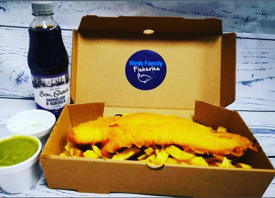 hirdsfamilyfish's tweet photo. Open all day 12.00 to 6.30
Open #bankholiday #fryday #itsthelaw 12 to 7
Click and collect
https://t.co/gBjaK0kcr2
Phone order 01422345138
Deliveries #deliveree #justeat
#FishandChips #chippytea #glutenfree #siddal #Halifax https://t.co/9S7vMDdm6L