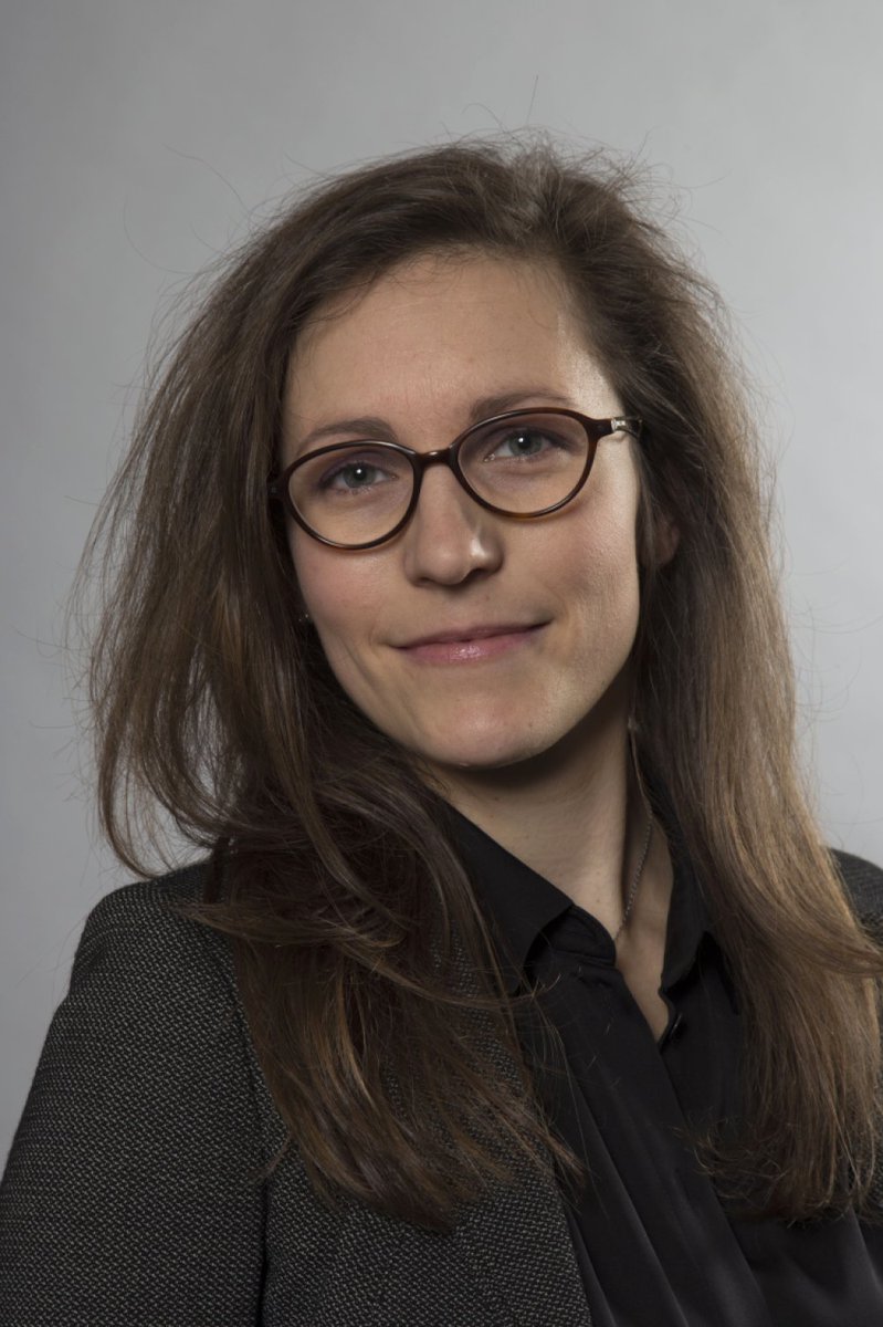 Rotys_Tilburg's tweet photo. "Verhalen nodigen artsen uit om meer na te denken over de ervaring van de patiënt."  

In deel 4 van onze serie over #storytelling vertelt Megan Milota (@UMCUtrecht) over verhalende geneeskunde. Lees mee:
https://t.co/FdtqEErmdR
#narrativemedicine https://t.co/HbFcW8zZZv