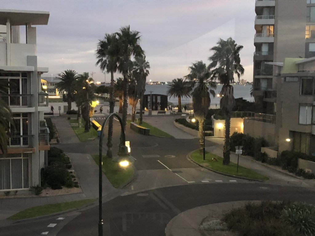 dbryantAOQC's tweet photo. @LeslieCannold Last night in Port Melbourne https://t.co/g7Onj0hlUH