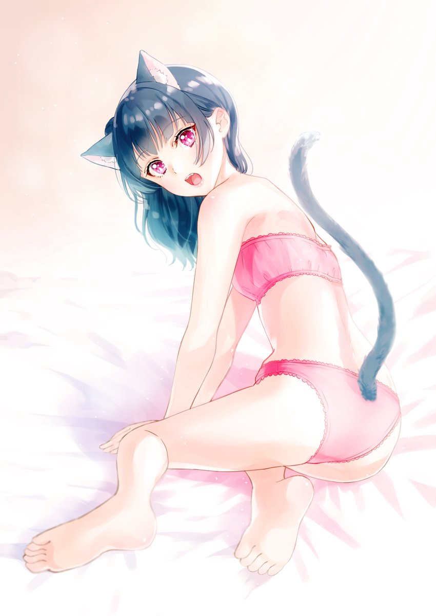 津島善子 「よはねこちゃん描きました 」|瀬川るな🌒🎀のイラスト