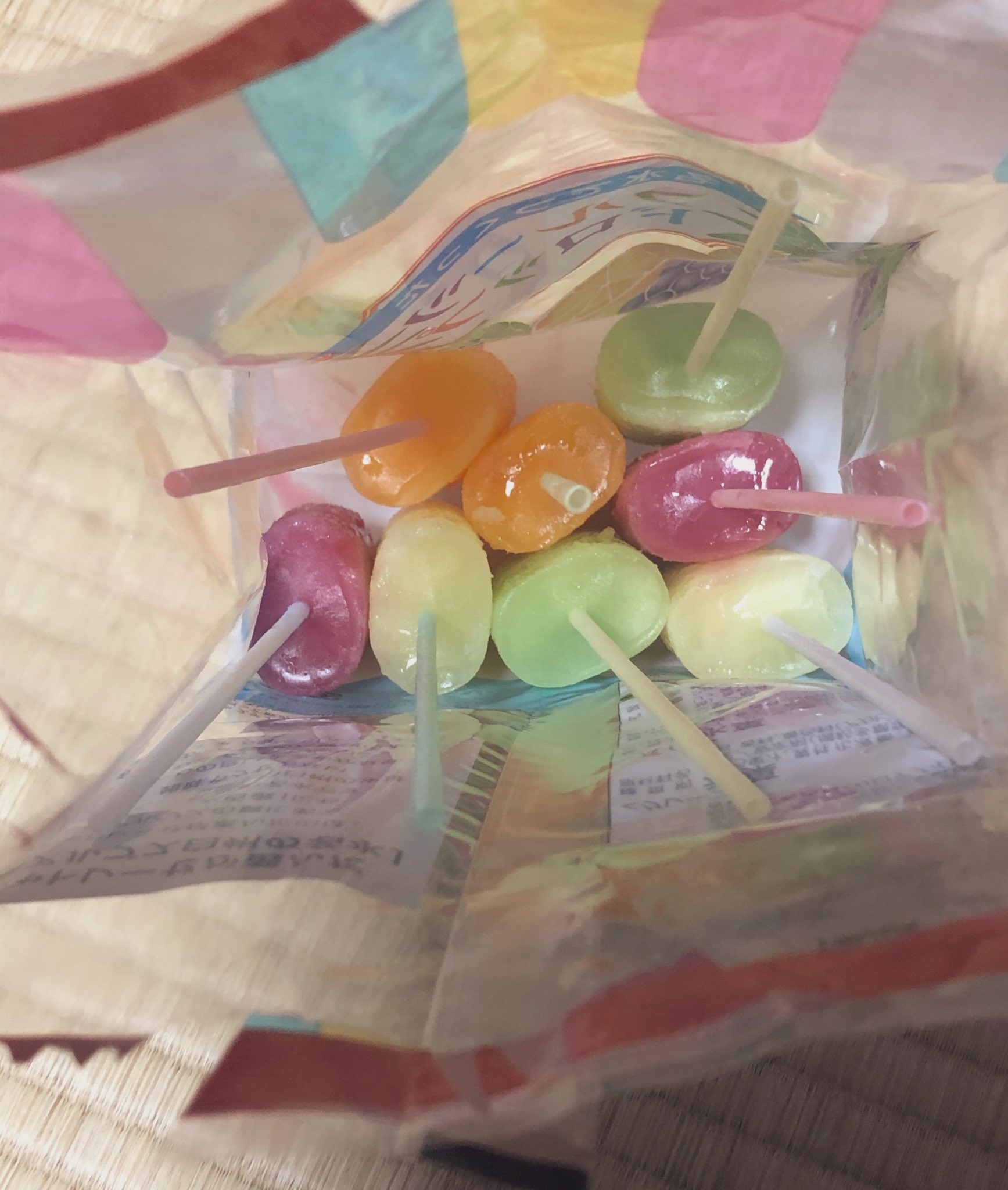 だまだま セブンにシャトレーゼのアイスシリーズ これ昔 竹ひごに刺さって花束みたいだったアイスを思い出す T Co Rcwmpk4ws8 Twitter