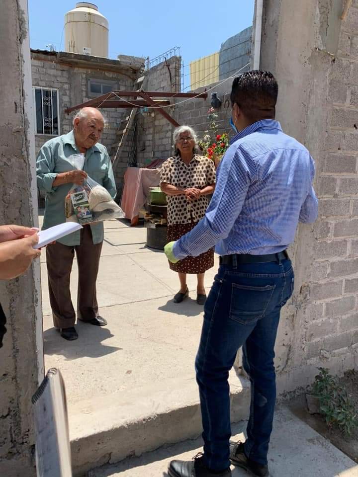 carloscontigova's tweet photo. Todos tenemos necesidades, en estos momentos estamos apoyando a los más desprotegidos; a quienes son suceptibles de contagiarse y que deben permanecer en su casa. Pero, antes debemos apoyarlos. #ContigoVA https://t.co/nYI52IlbYQ