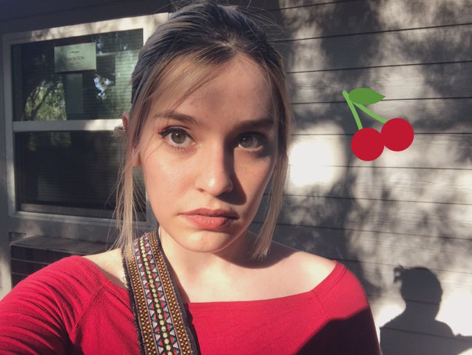 foxy ? https://t.co/lFnZJuuSps