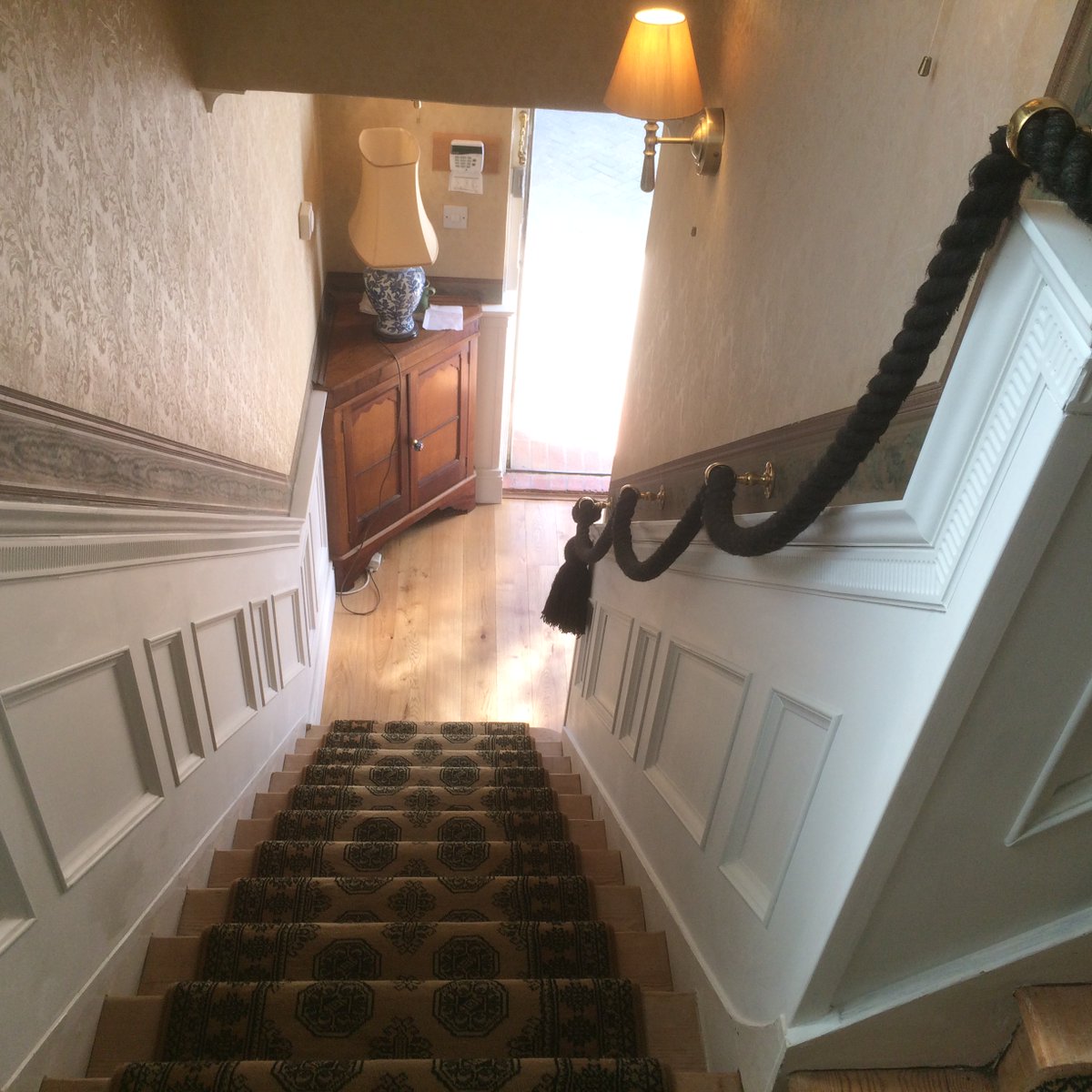 Wall Panelling Rocks tweet media