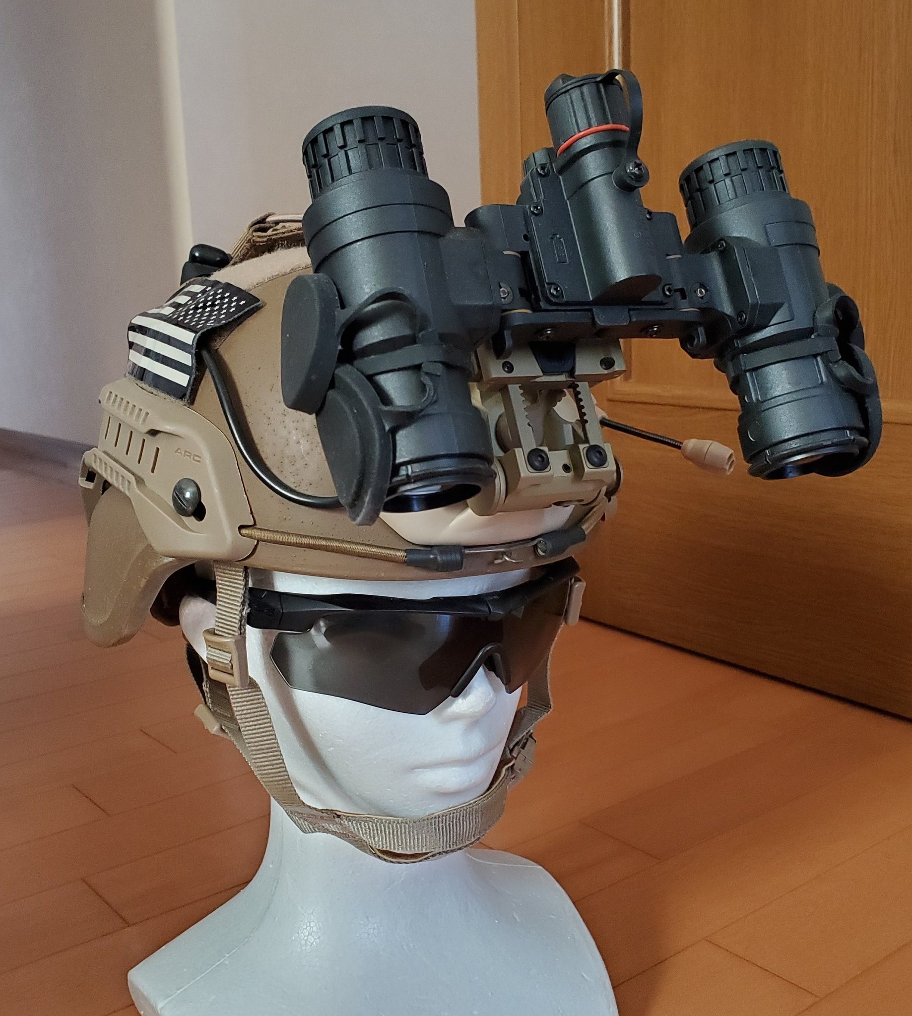 MICH2000 フォースリーコン ヘルメット