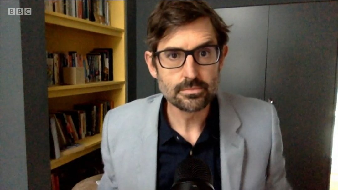 BCredibility's tweet photo. Louis Theroux dresses to match his greyscale renovated airing cupboard and the effect is to bring forward the warm glow of the bookcase and his human skin. They are both alive with humanity. They are two parts that make the whole Louis. https://t.co/VHbn3KV4BI