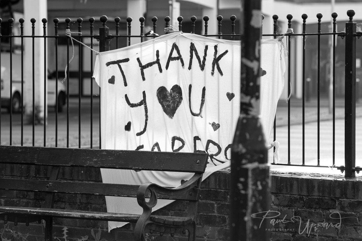 paulupward1's tweet photo. Hope, gratitude, optimism, generosity, creativity and a free coffee (thank you #HallsPatisserie) in #ChalfontStPeter this morning.
@KDicksonCSP @KeepItLocalCSP @CSPParish @StPeterVillage @BucksCouncil @BreadHouseCSP @GoldHillBC @chalfontspice @ChalfontCCentre #keepitlocalcsp https://t.co/q0pKIuKq6b