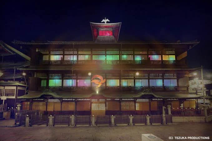 @koshiba0822 道後温泉のライトアップに似てますね。プラバンめちゃ綺麗。
おうちでこんな景色が再現出来るなんて､､､､､､素晴らしいです。 