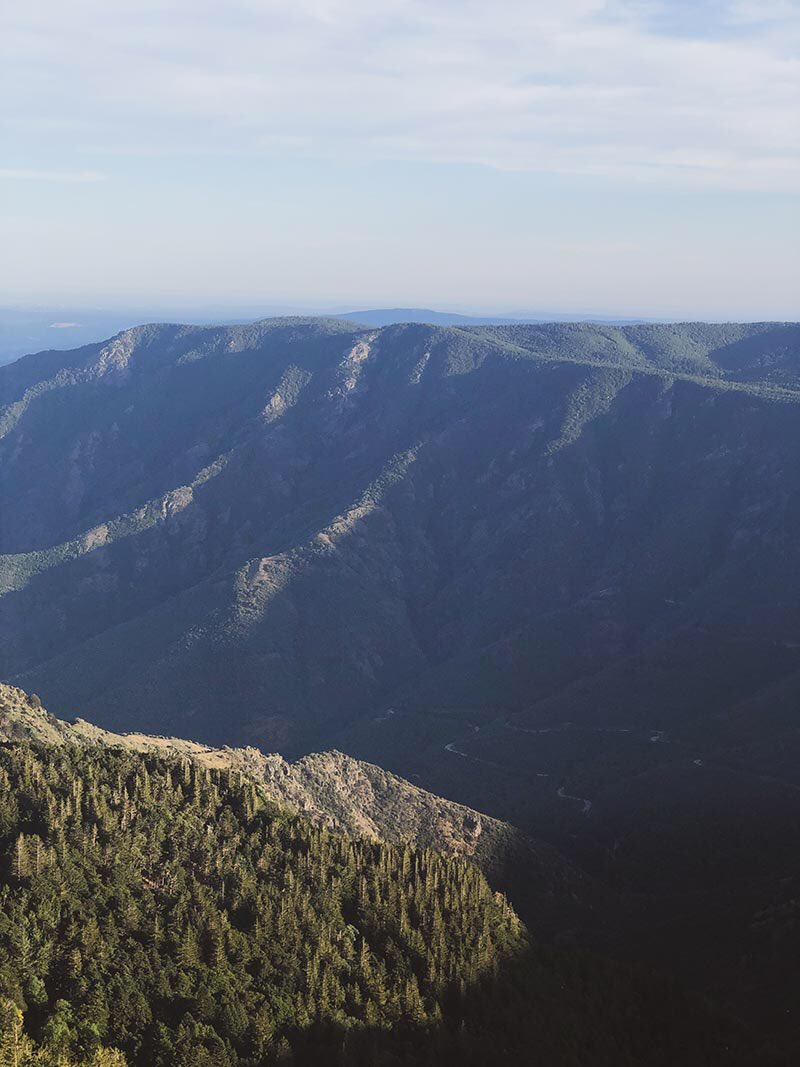 BlogTrotteuses's tweet photo. Un nouvel article sur le blog pour vous parler d’un coin cher à mon cœur. Camprieu, le sud des Cévennes. Un lieu où on aimerait bien retourner cette été pour se ressourcer. ❤️ @cevennes @CrtOccitanie https://t.co/OR13yjyEJq https://t.co/ZOeVI5x5vW
