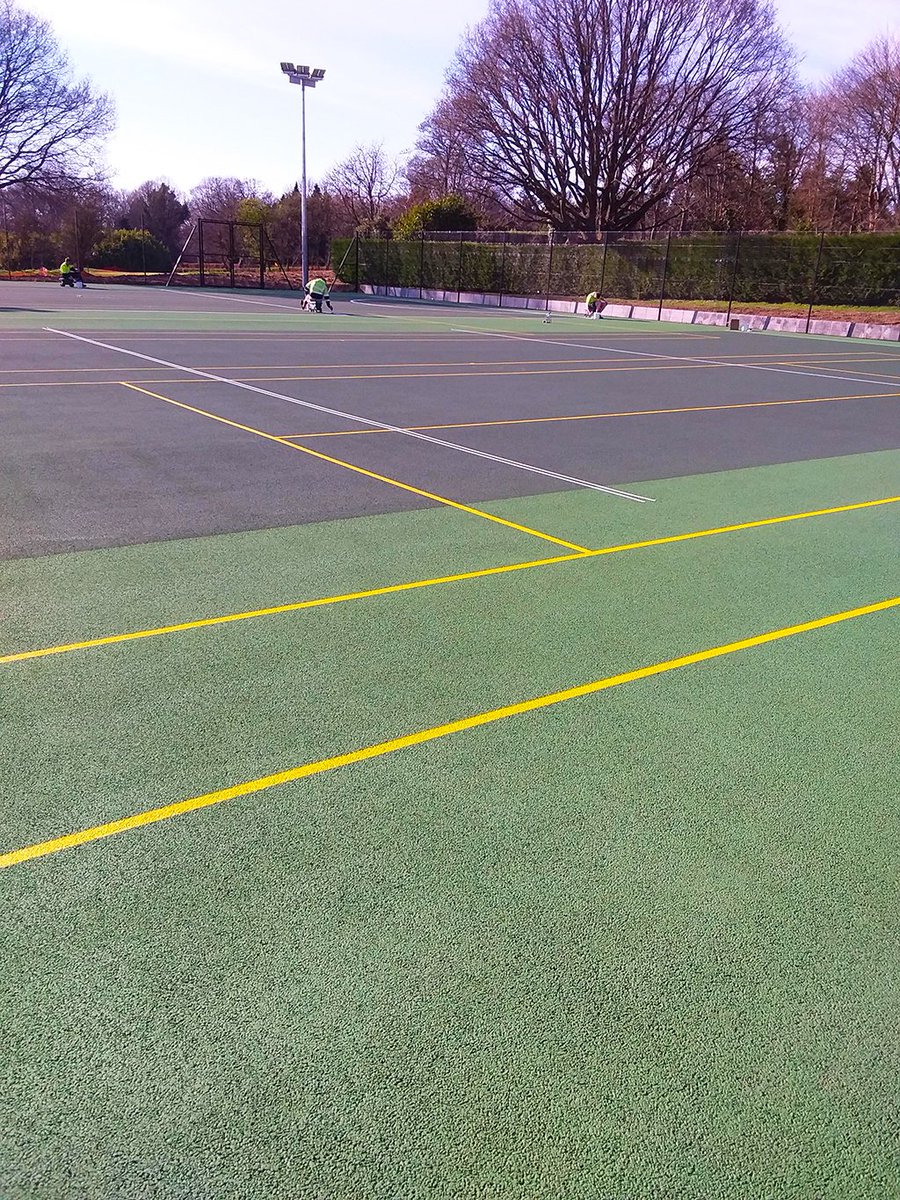 SCSlatter's tweet photo. Amazing transformation at an Independent School in Surrey, where we constructed brand new tennis and netball courts complete with perimeter fencing and floodlighting. #SchoolSport #TennisCourt #NetballCourt #sportsconstruction #sportscontractor #IndependentSchool https://t.co/pKA865N1ci