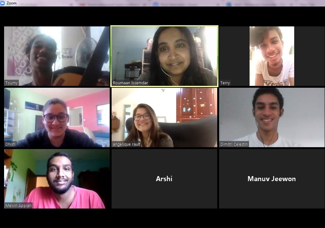 medineducation's tweet photo. Now, with lockdown enforced and remote learning becomes an extended reality, students need to find inventive ways to build on their social lives. And those start with remote meetings as with the UEH #Student Council…because it’s definitely the new normalcy. 
#studyinmauritius https://t.co/IKKJZPt9qC