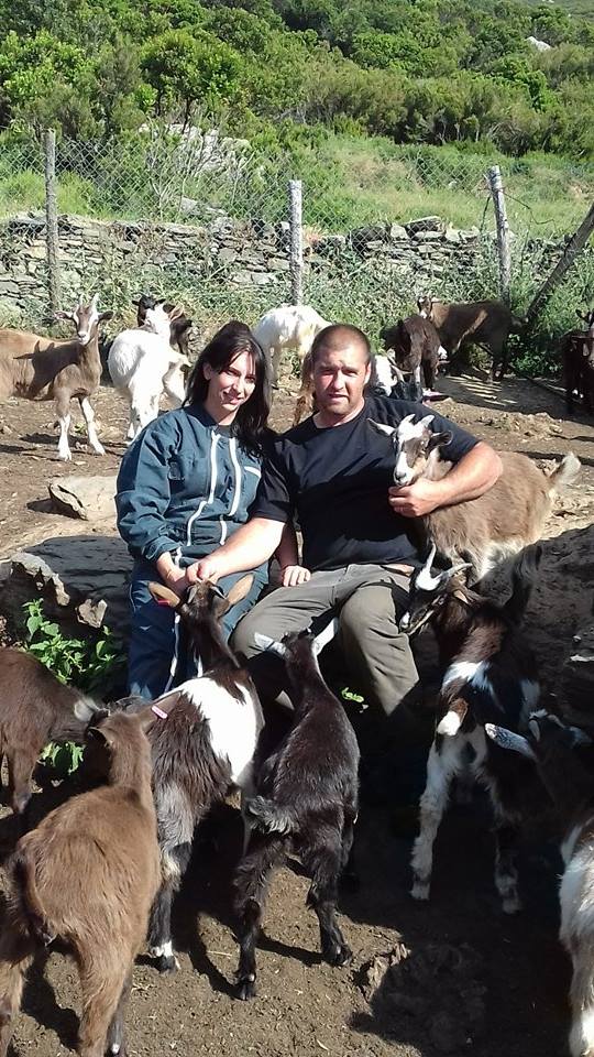 lebonproduit's tweet photo. #unjourunproducteur
Andrée Casanova
https://t.co/K1CZ8wSvEA
#caprins #fromage #miel #corse https://t.co/HLvxIt06py