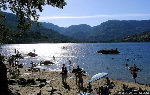 <a href="/Nachodm10/">Nacho</a> Te dejas alguna que otra como esta. Lago Sanabria ( ZAMORA). De nada.