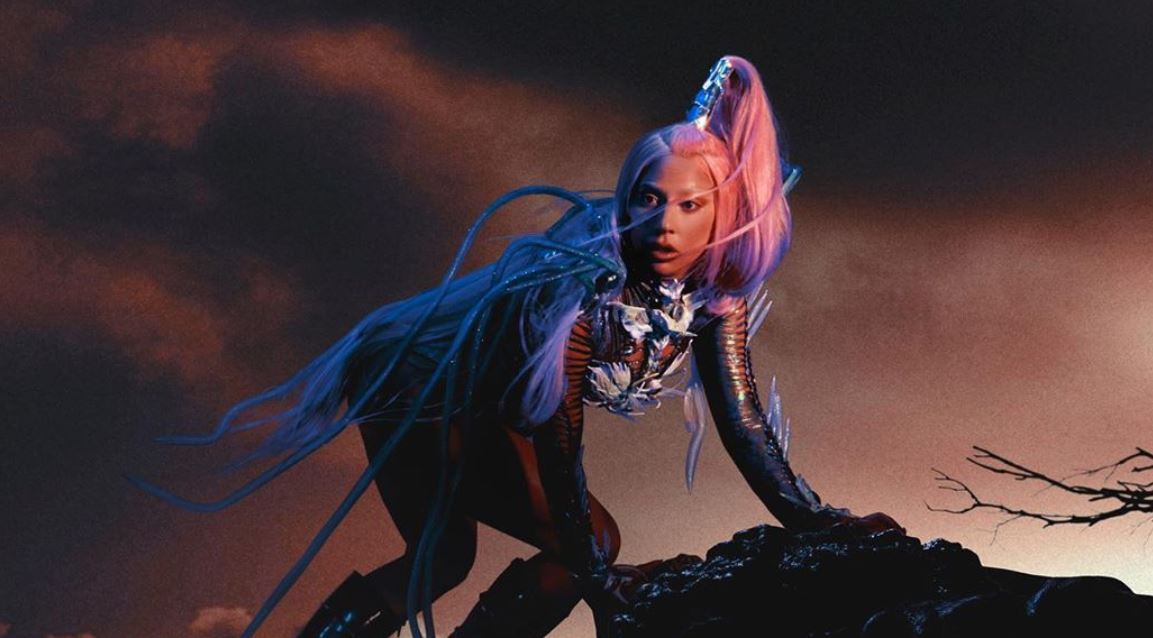 Por fin conocemos la fecha de lanzamiento de #Chromatica, el nuevo álbum de <a href="/ladygaga/">Lady Gaga</a>. "El viaje continúa", ha escrito la artista en redes. El disco llegará a finales de mayo. 💞⚔️

👉🏼 bit.ly/Chromatica-LG