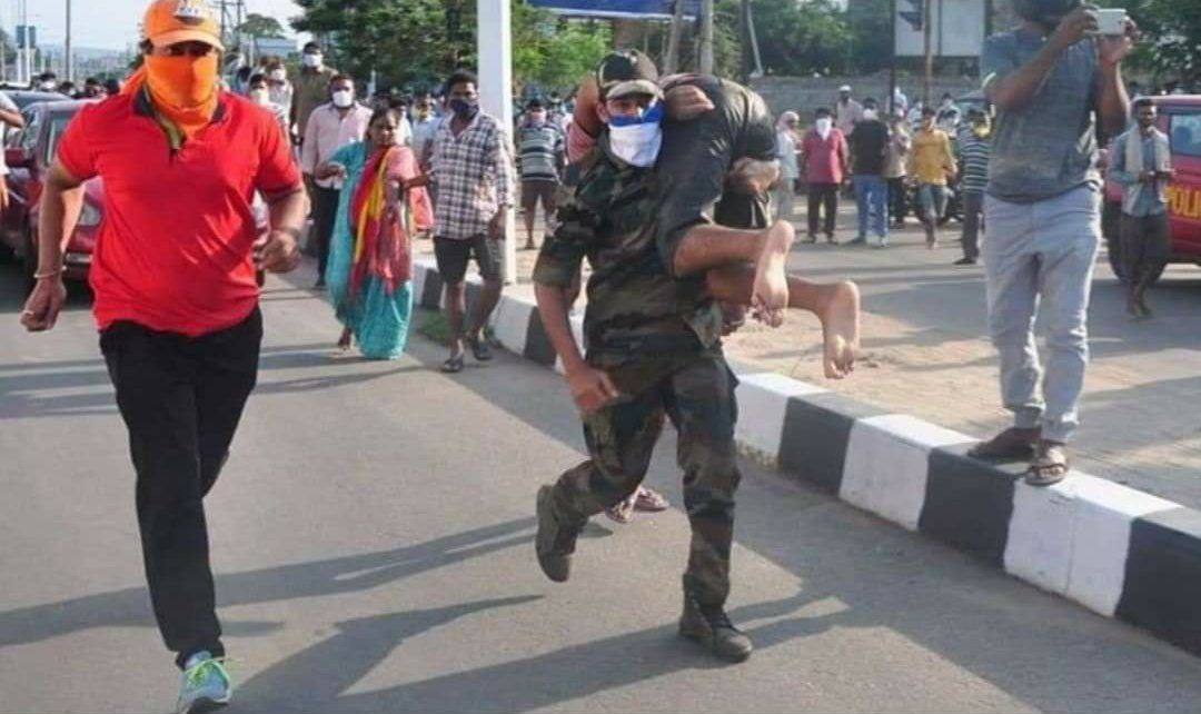 palaksambyal's tweet photo. #vizagGasleak a new case law to be added. #absoluteLiability
#lawStudent @RajputAnoop4 @DivyamKalsotra @JK_deepakgpta https://t.co/HOd005JYqN