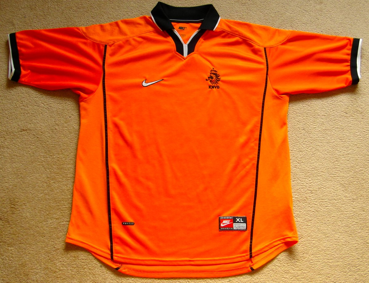 90s Football tweet media