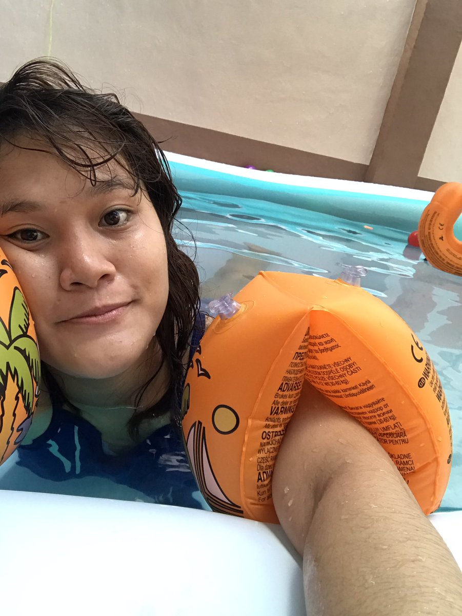 Wendaaaaayy's tweet photo. #FeelingMermaid π https://t.co/afbvHrf4MU