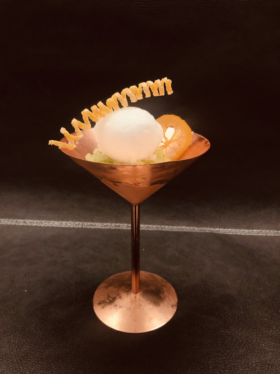 jolyonyates1's tweet photo. ⁦@HendricksGin⁩ sorbet with cucumber granite and crystallised lemon. Happy Friday eve ⁦@Carpigiani1946⁩ ⁦@CarpigianiScott⁩ ⁦@CarpigianiUK⁩ #CarpigianiDessertClub #sorbet #craftgin #hendricks #Locktails #cocktails #bartender #cheflife #chefsoftwitter https://t.co/OknfycwVMj