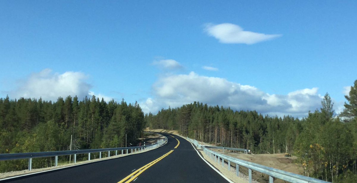 vaylafi's tweet photo. Pohjoismaiden tie- ja liikennefoorumin stipendi haettavissa liikennealan opiskelijoiden opintojen tukemiseen ja alalla jo toimivien nuorten henkilöiden pohjoismaiseen jatko- ja täydennyskoulutukseen. Hae 19.5. mennessä! Lue lisää ➡️ https://t.co/ZsjgDUpPRs #stipendi #liikenne https://t.co/dqS8R91Owq