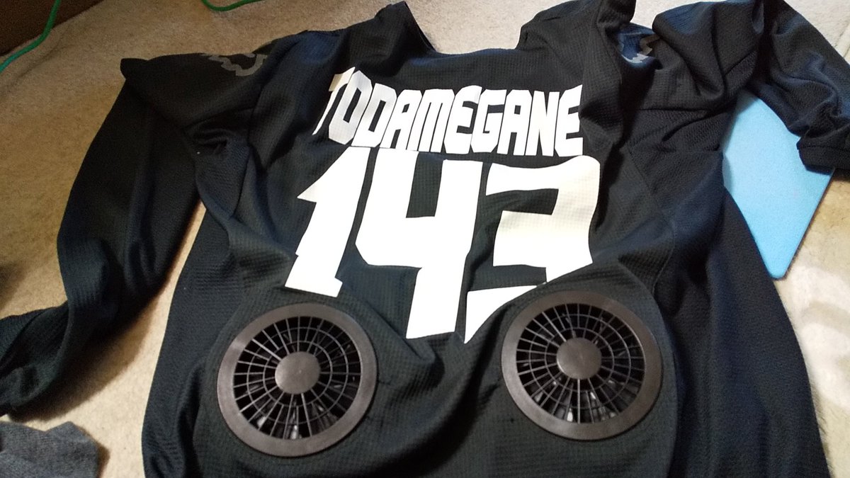 Megane Off Road 21モデルのfoxのウェアは空調服 驚きの効果 T Co Zhnu0awapn モトブログ モトクロス ハードエンデューロ Fox バイク乗りと繋がりたい バイク好きと繋がりたい オフロード クロスカントリー エンデューロ 空調服