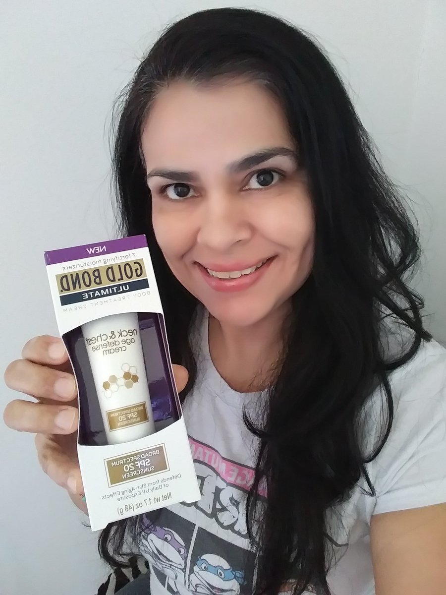 luciana_peter1's tweet photo. @Influenster I like the packaging, but more so I really love how this product has returned the elasticity to my neck area. I received a free product for the purpose of my review.Opinions are 100% my own.
#gbuagedefense #complimentary #springforwardvoxbox
https://t.co/zKmMDuW5fX https://t.co/zyR1Yn2AoH