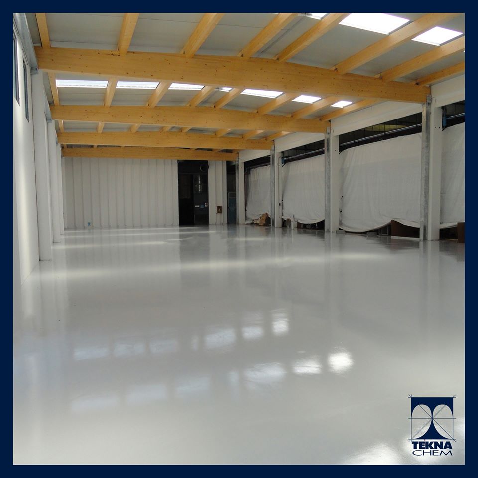 Teknachem's tweet photo. Gruppo Berloni - produzione condizionatori camion.

Ampliamento 800mq eseguito con sistema Floortek, pavimento fondazione totale in postensione; tempo di realizzazione record in soli 15gg.

Per info e preventivi 0362 918311 o info@teknachemgroup.com https://t.co/Elz8xpWTaN