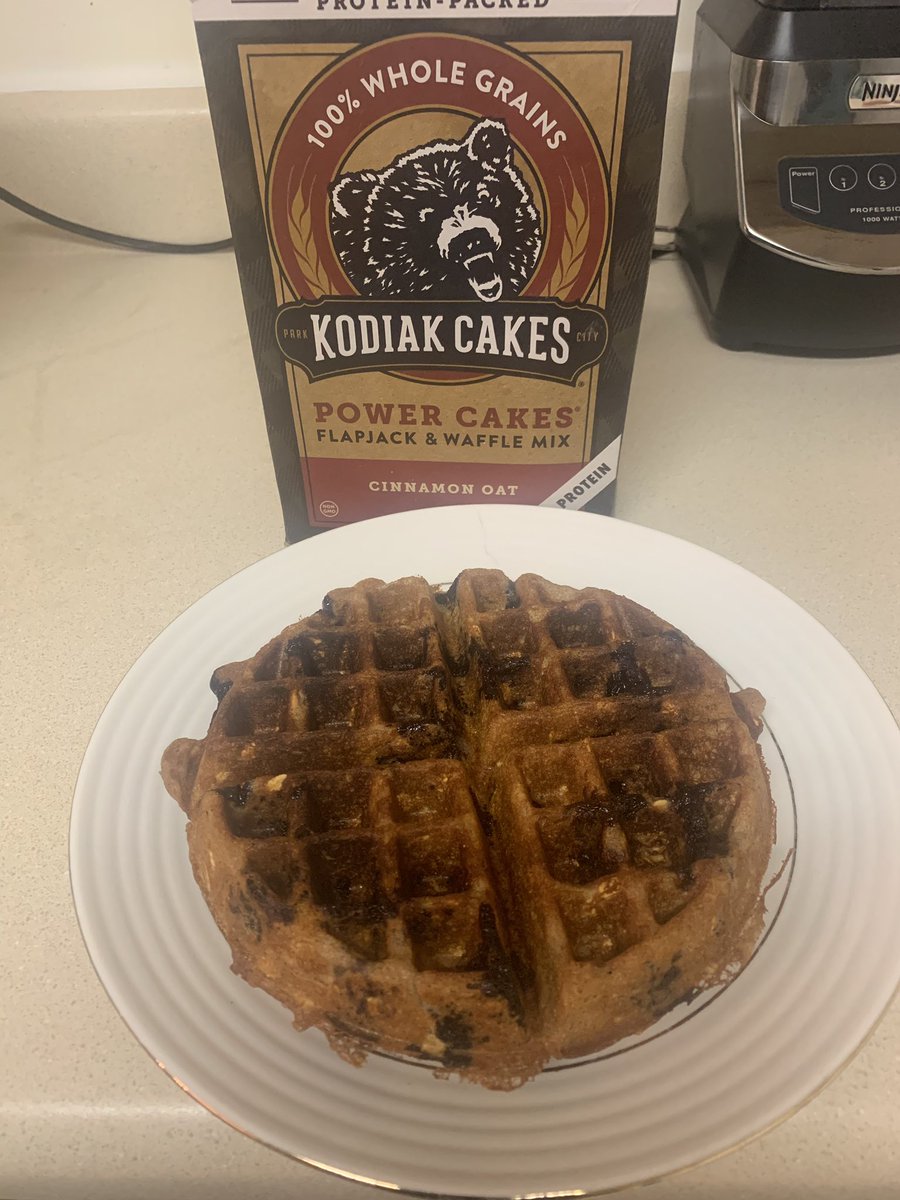 I didn’t think I would like this mix. Ut it’s soooo good! #aldi #waffles #protein