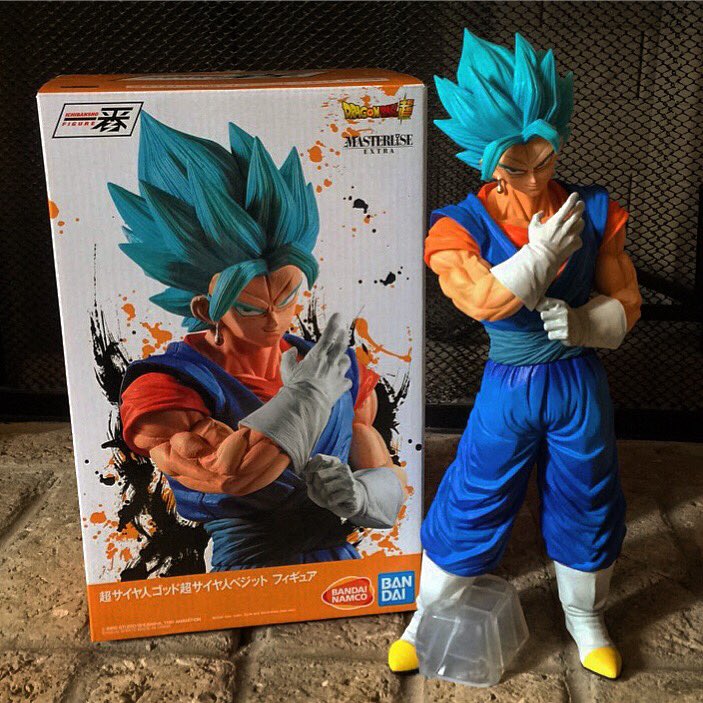 mr_moon_85's tweet photo. Been having this for months... Now I finally decided to open it up! Really love this! 😍
#DBS 🐉 #SuperSaiyanBlue #Vegetto #IchibanshoFigure #MasterliseExtra #Bandai #ToeiAnimation #Funimation
#JustACoolGeek 🤓
#MrMoon 🧐 https://t.co/qH9ZYAqOhJ