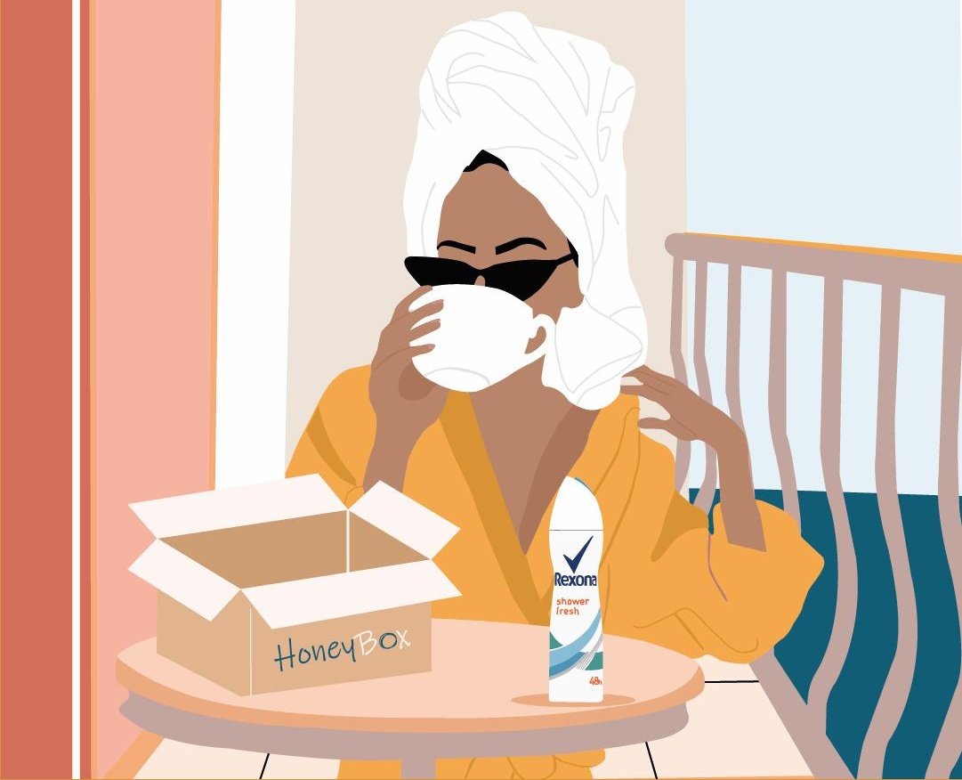 Yaz ayları gelirken seni her an duştan çıkmış gibi hissettirmesi için Rexona HoneyBox kutularına eklendi, seni bekliyor 😍