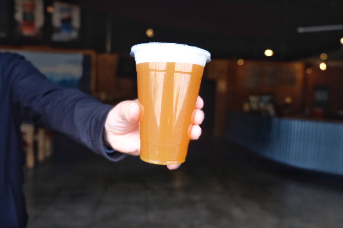 We’re bringing Happy Hour back in a BIG way! * 20oz to be exact *
⠀⠀⠀⠀⠀⠀⠀⠀⠀
Now serving $4 to-go drafts through our takeout window - Open Thursday through Saturday from 1-7 PM for cans, growler fills, 20oz drafts, and kegs. Call ahead for curbside service: 518.223.0372