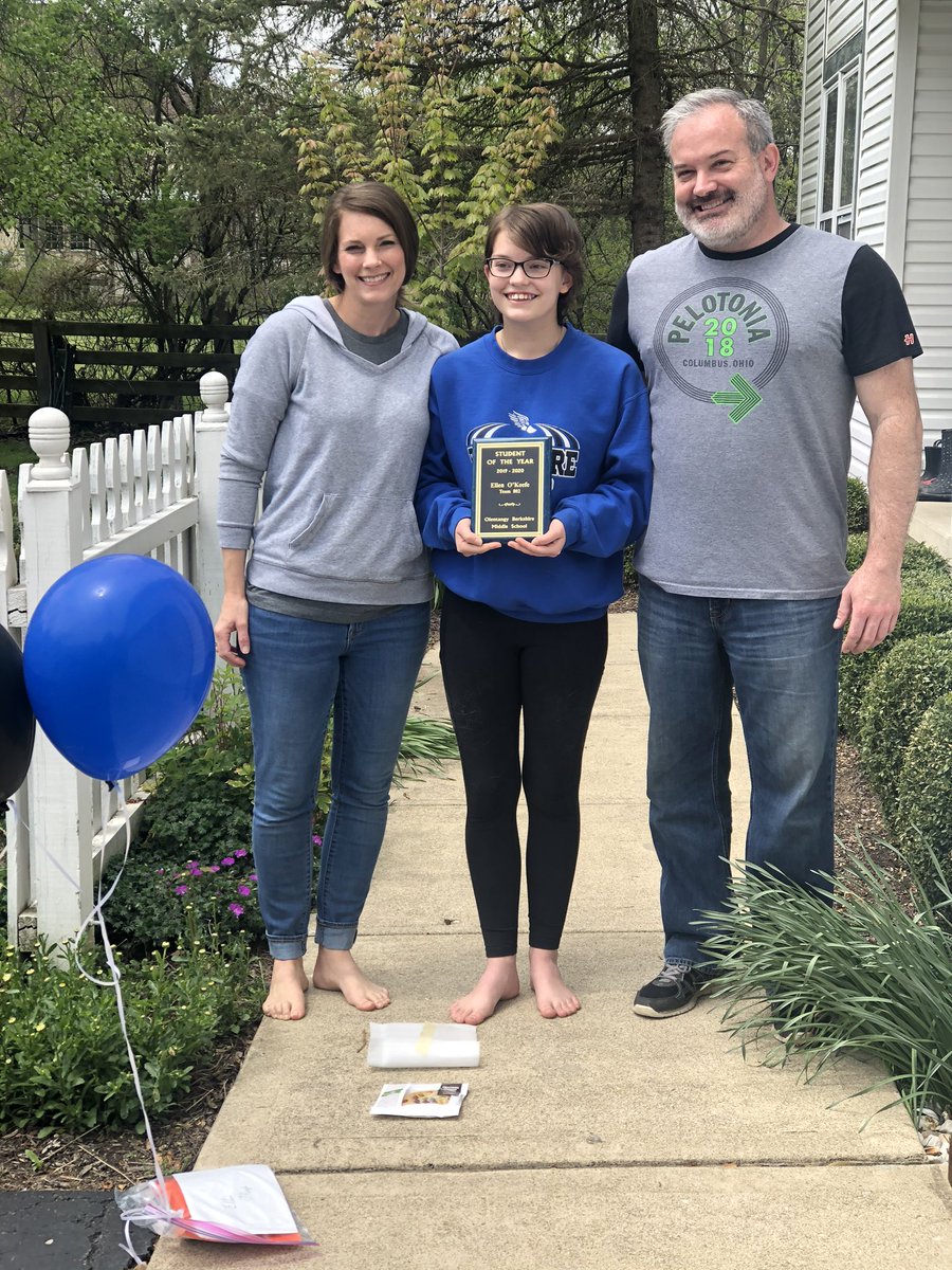 CoachHaskins14's tweet photo. Congrats to Ellen O’Keefe for being one of team 802’s Student of the Year! 
So excited to see what you will accomplish in high school and beyond! Your future is so bright 💫 

#BerkAlumni @DillsoftheShire @MommaSentinel #futurebear https://t.co/1LCNm86gXg
