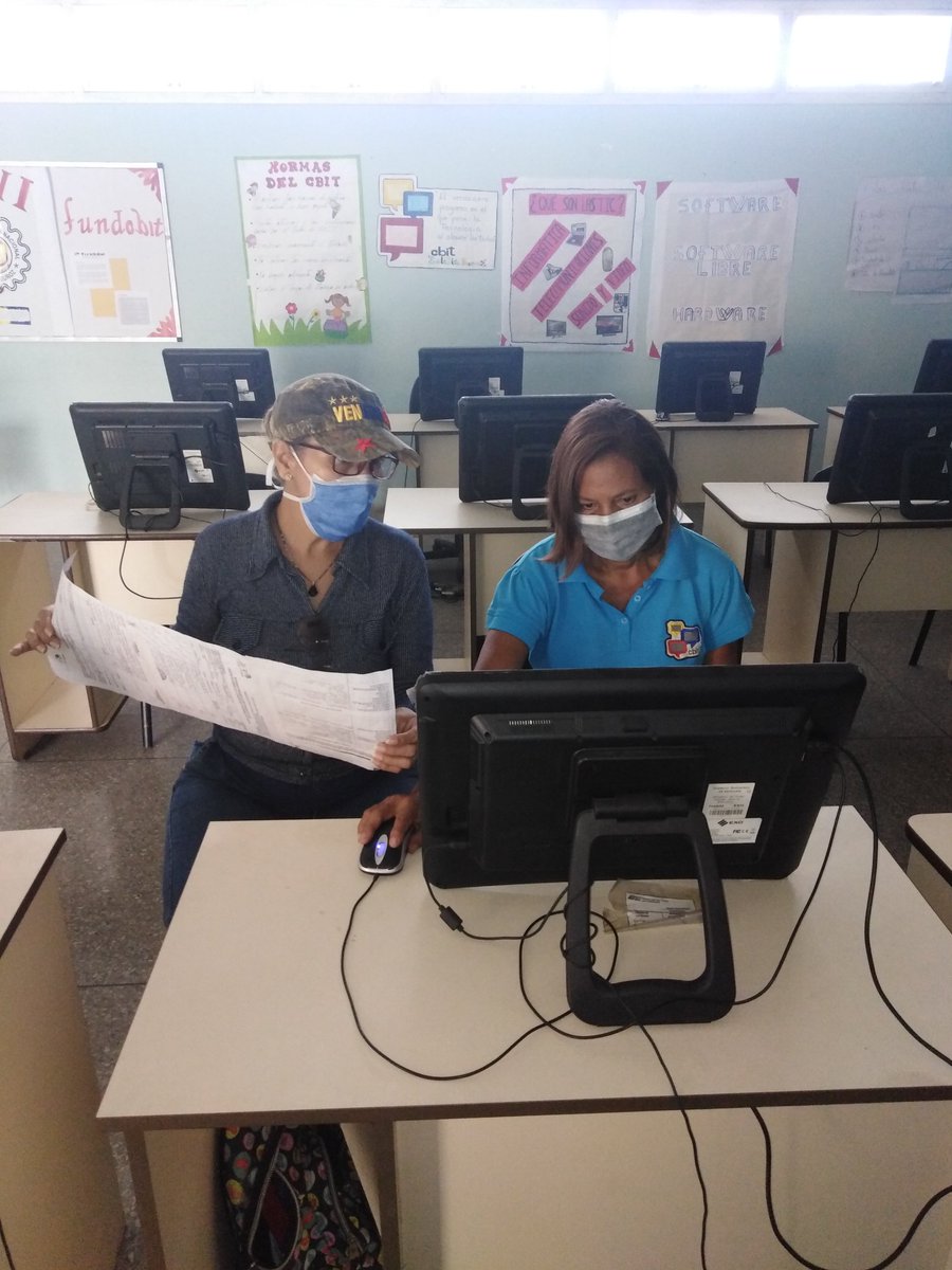 dexroj's tweet photo. El cbit, Apoyando a los docentes de la U. E. N. EULALIA BUROZ, En actualización de matriculas @ZEAnzoategui @carcast02 @NicolasMaduro @fbitanzoategui @FundabitOficial @psuvaristobulo https://t.co/qR12LuE7N3
