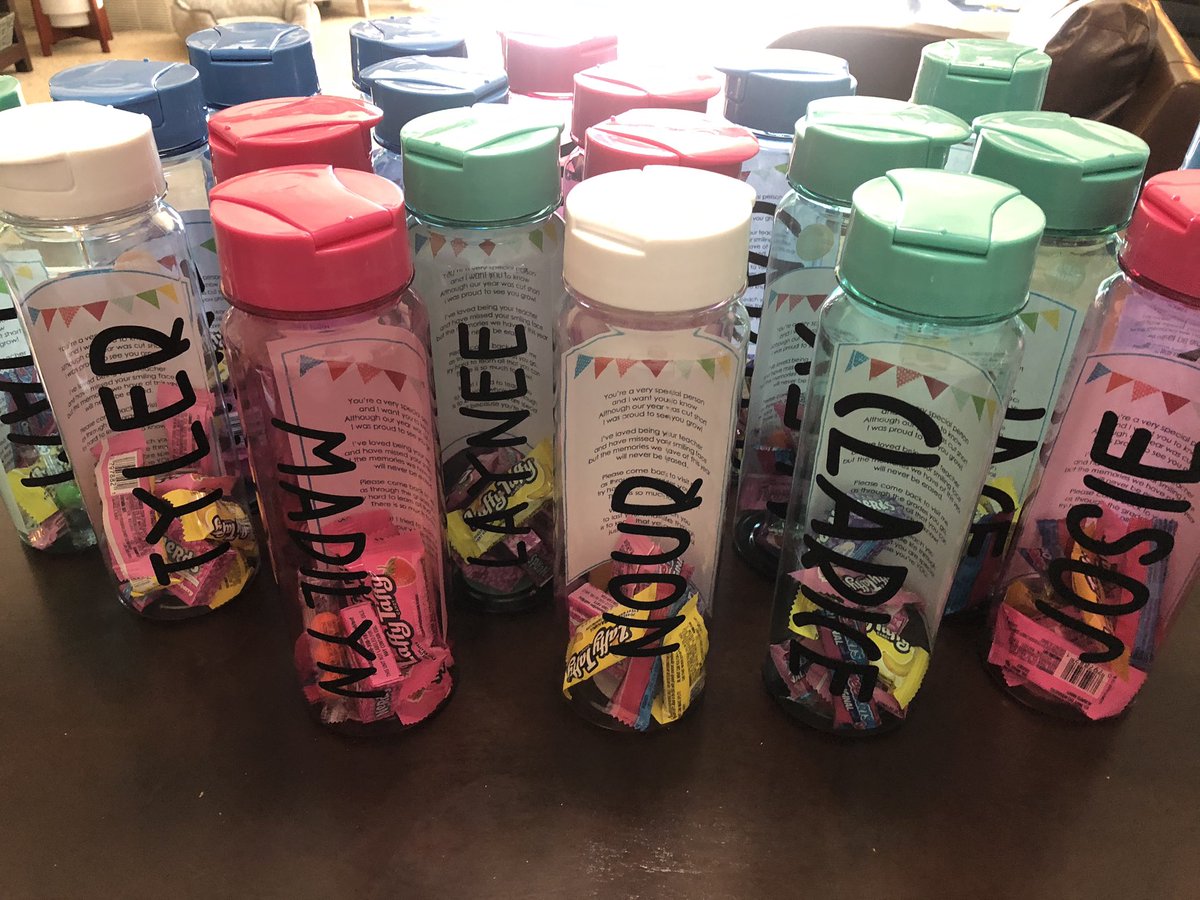 dana_does_K's tweet photo. Today’s project!
Trying to make the end of the year as fun as possible for my Kindergarteners!
#WeAreStrongsville #SCSRemoteTogether https://t.co/k0iz8hxYyr