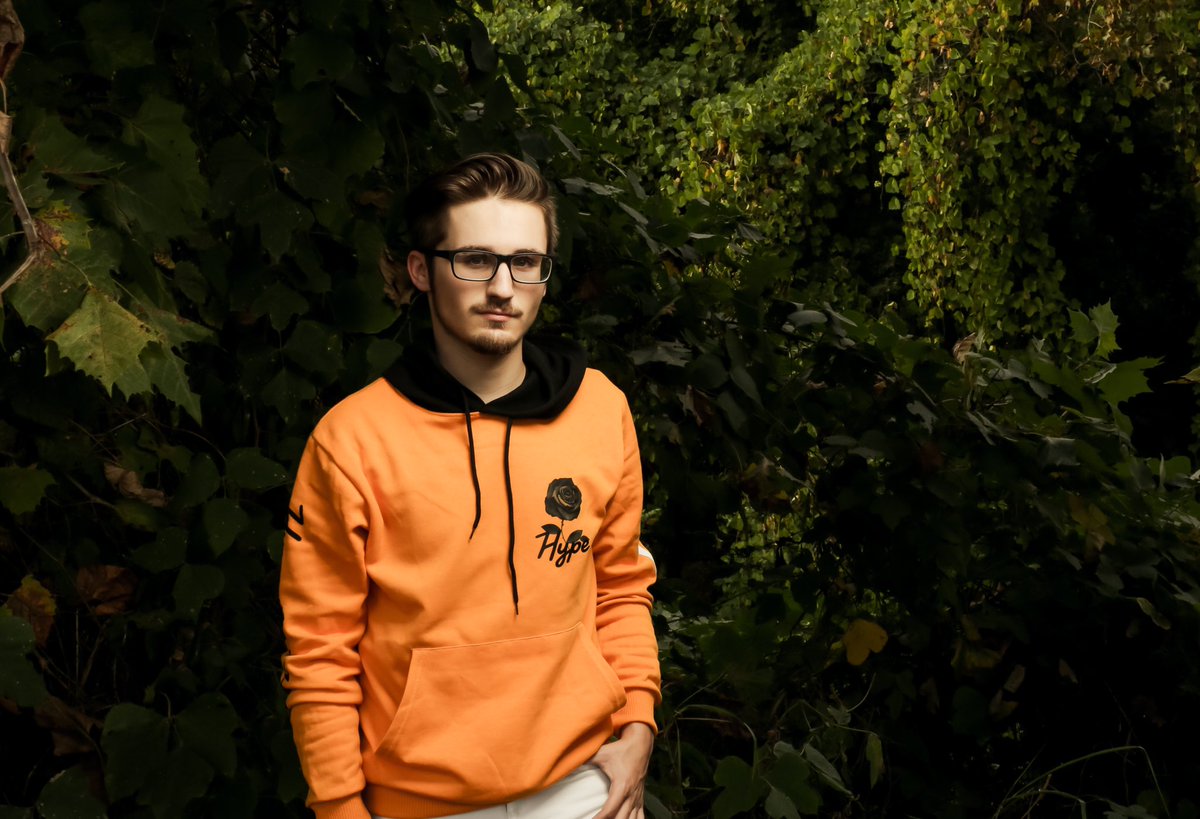 SENIOR SPOTLIGHT🥳
Skkylar Travis has been a beta member for 1 year. Skkyler’s favorite memory with Beta was doing and winning group talent this year at state convention! Read the rest of his spotlight- instagram.com/p/B_2h2cpJJc4/… <a href="/nationalbeta/">National Beta</a>