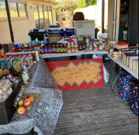 BrightBarlby's tweet photo. BRIGHT village foodbank to help support #Barlby village residents, thanks to donations from local people &amp; local businesses #BrightBarlby https://t.co/LhNyUgMJxe