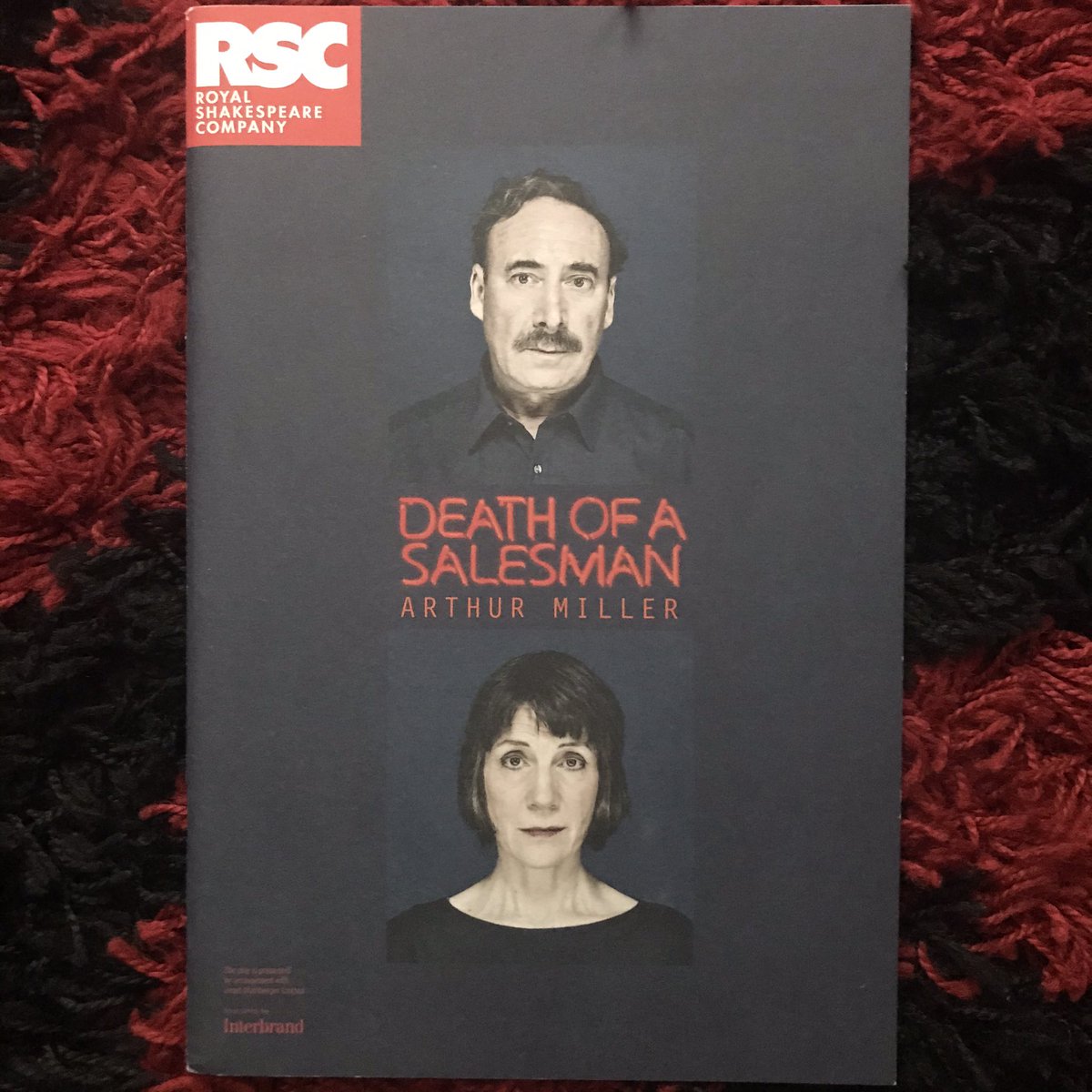Stes_Adventures's tweet photo. Today’s featured RSC programme is from 2015 and is #DeathOfASalesman by #ArthurMiller . This production starred #AntonySher #HarrietWalter and #AlexanderHassell with #SamMarks #BrodieRoss #SarahParks #JoshuaRichards #TobiasBeer #GuyPaul #HelenGrady https://t.co/tEqy6fhyi7