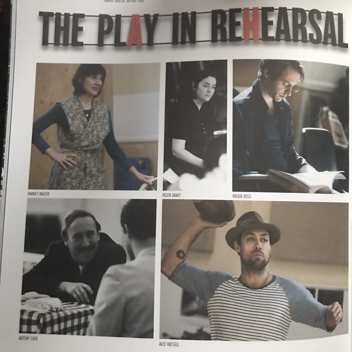 Stes_Adventures's tweet photo. Today’s featured RSC programme is from 2015 and is #DeathOfASalesman by #ArthurMiller . This production starred #AntonySher #HarrietWalter and #AlexanderHassell with #SamMarks #BrodieRoss #SarahParks #JoshuaRichards #TobiasBeer #GuyPaul #HelenGrady https://t.co/tEqy6fhyi7