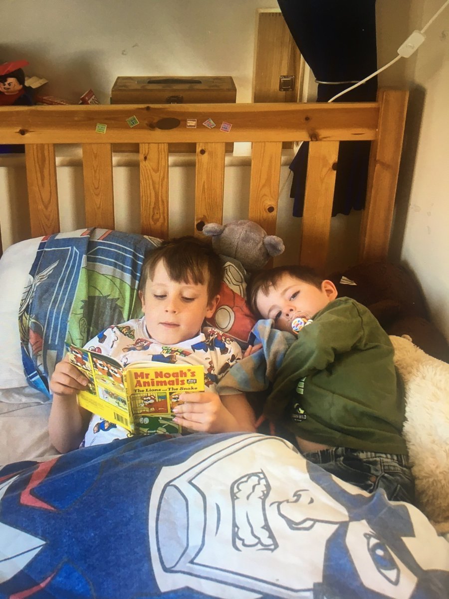 montsayereading's tweet photo. Former Montsaye student Owen is making sure that an old favourite is passed on his children #readinggeneration #montsayereadinghour https://t.co/qj2IiW9ST6