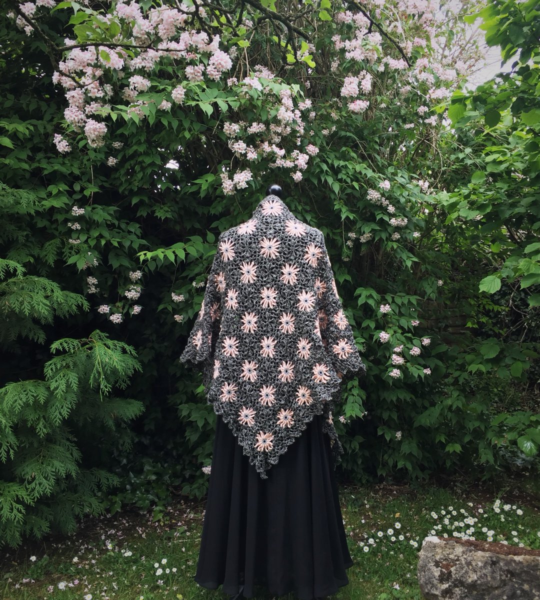 MagpieMoonlight's tweet photo. Shades of grey...
Dusty pink sparkle 'flowers' in a dappled lacework web. A sweetly pretty shawl - evocative of times gone by 🌸
https://t.co/qu9YxzRXN4
#nostalgia #timesgoneby #handmadewithlove #oldeworlde #vintagestyle https://t.co/ic4jqw9rX9
