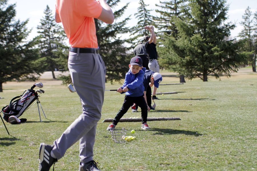 thebrandonsun's tweet photo. Patrick Law has introduced a junior mentorship program at the Minnedosa Golf and Country Club, where juniors can play for free on Mondays after 5 p.m., with an adult mentor to help them learn the sport, the rules and be a positive influence. https://t.co/vVeIwxM2kn #bdnmb https://t.co/wTcjJRkVHp
