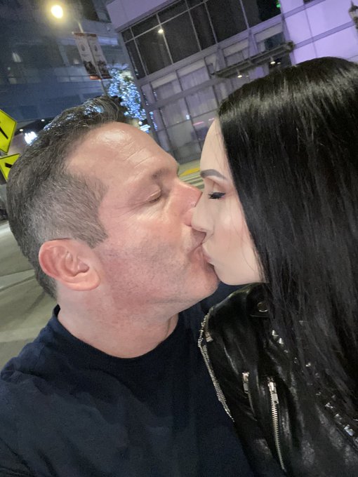 Michael My Love, Happy Birthday! You&rsquo;re the greatest man, husband, father, friend, confidant, listener<a href="/tag/themenights"class="tags"><span>#themenights</span></a>