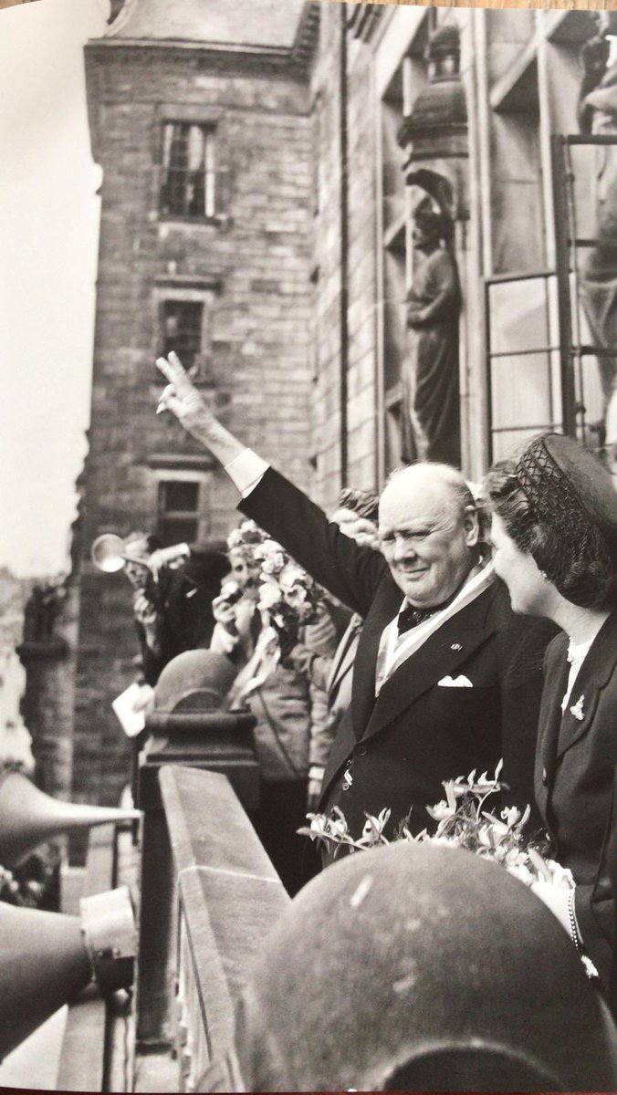 A day late but I wanted to share this picture my grandfather, Daniel van de Ven, took on 13 May 1946. During a five day visit, Winston Churchill received an honorary membership of the Rotterdam City Council.🇬🇧🇳🇱 #VE75 #75jaarvrijheid